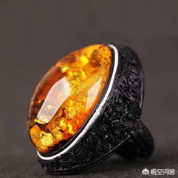 戴了很久的镯子断了,跟了我八年的玉镯摔断了怎么办？