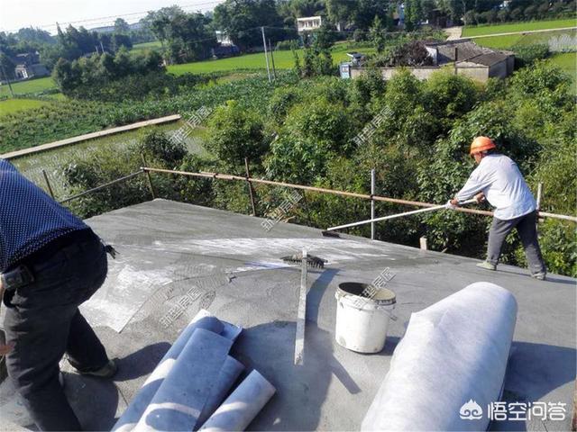 2022年农村自建房的平屋顶与坡屋顶的防水施工，该怎么做比较好？