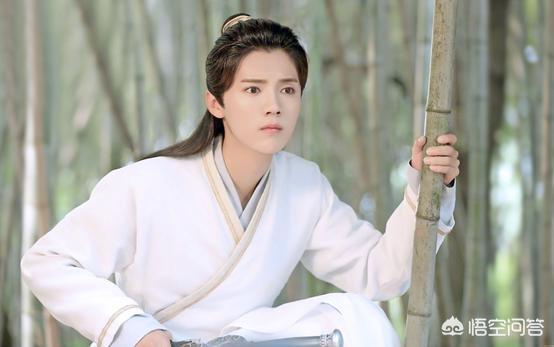 鹿晗老婆图片:鹿晗公布恋情狂脱粉，为何赵丽颖官宣却无此现象？