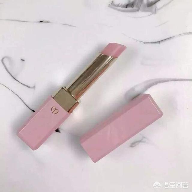 吴昕前男友:吴妈妈劝吴昕停工一年，对此你怎么看？