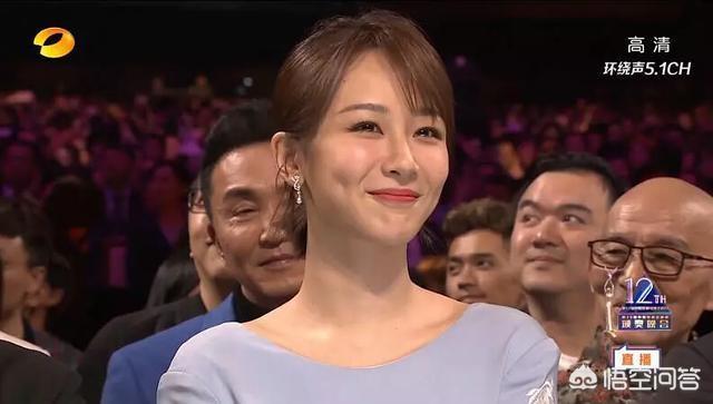 演员迪丽热巴:金鹰奖最受欢迎女演员杨紫为什么会输给迪丽热巴？