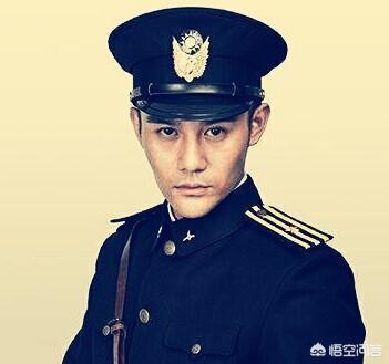 《北平无战事》中，崔中石为什么不发展方孟韦为特别党员？