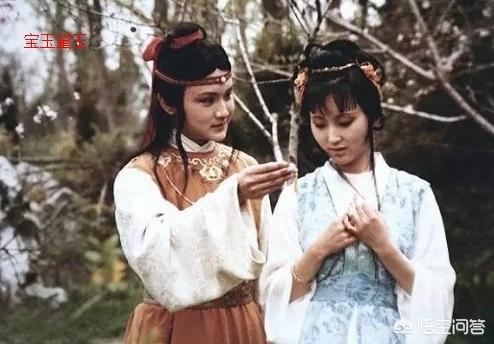 琥珀的姐姐是谁:《红楼梦》里琥珀是个什么样的人？她与黛玉关系如何？