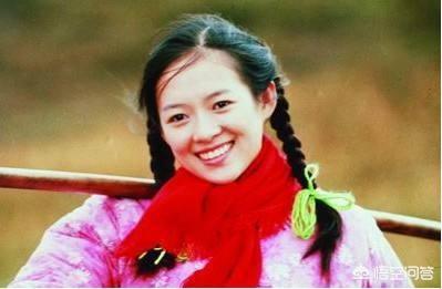 张默为什么打童瑶:童瑶被称为“小章子怡”，她与当年的章子怡相比如何能更胜一筹吗