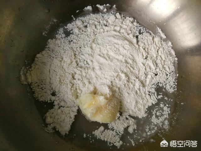 老婆饼的由来:老婆饼里没老婆，为什么叫老婆饼？