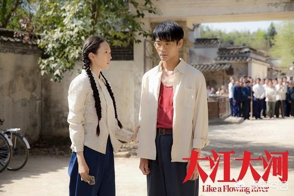 张默为什么打童瑶:童瑶被称为“小章子怡”，她与当年的章子怡相比如何能更胜一筹吗