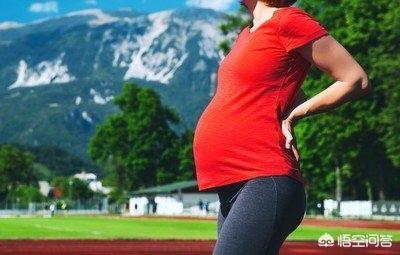 孕妇蹲着分娩，孕晚期不运动会不会不好生呢