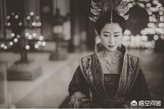 田蕊妮照片:亚视旧将陈炜颜值高演技好，为何在TVB混得不如田蕊妮？