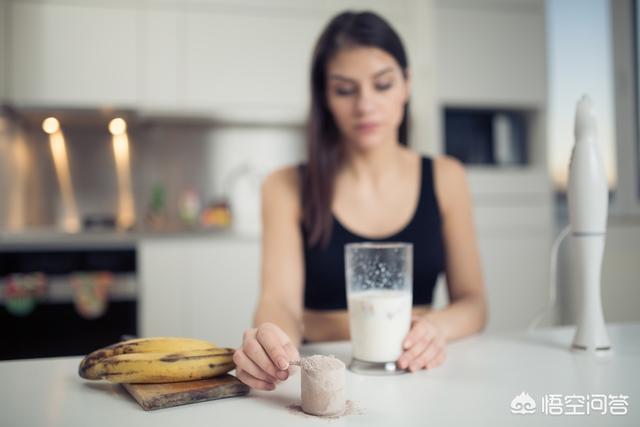 代餐食品对人体有哪些危害，喝代餐奶昔好不好，有没有副作用