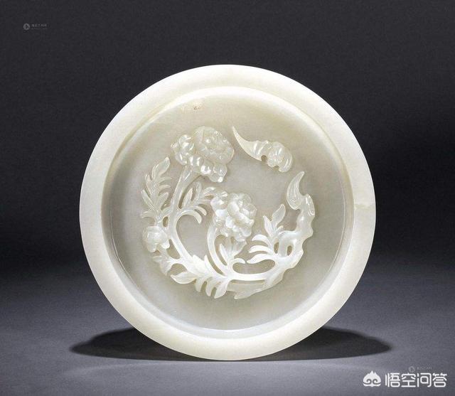 玉石雕刻,玉器上雕刻蝙蝠是什么意思呢？