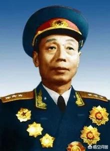 李作鹏简历:历史上姓李的将军有哪些？