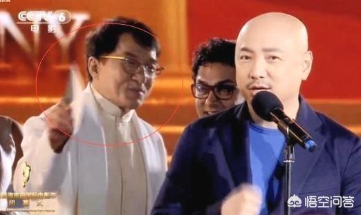 洪金宝追杀向华强:向华强跟洪金宝，两人到底谁怕谁？