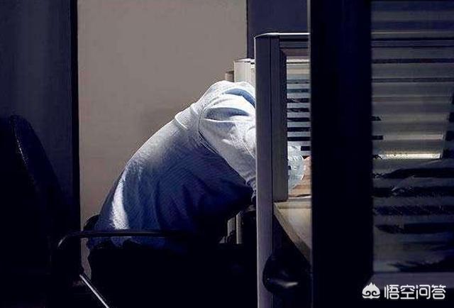 著名央视前主持李咏得癌症去世，哪些人群易患癌症？