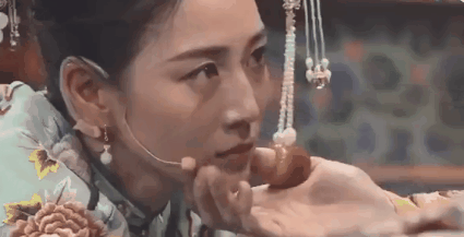 张钧甯:张钧甯37岁还不嫁人，考虑冻卵，你怎么看待明星晚婚现象？