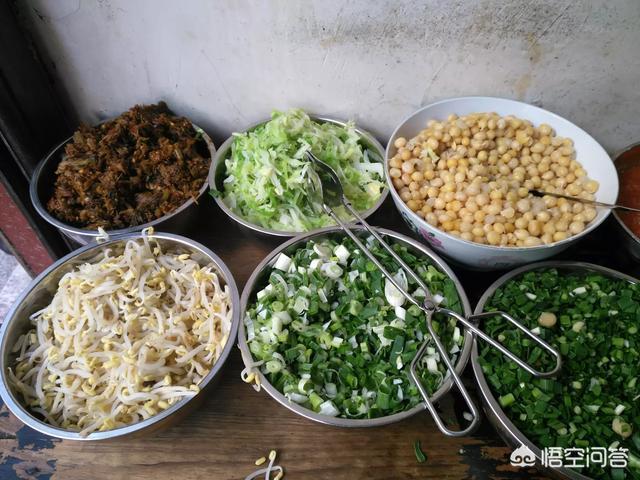 正宗米线汤料配方,去云南哪里吃米线最正宗？