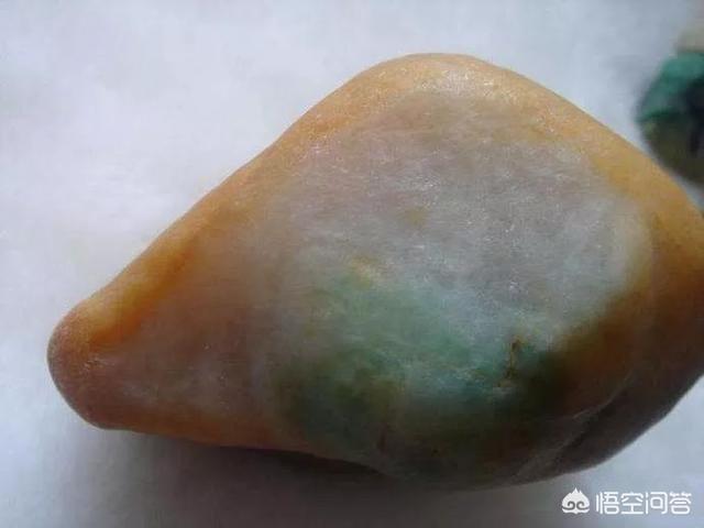 翡翠赌石24条口诀翻译,对翡翠赌石的开窗，您怎么看？