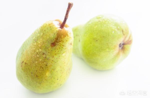 孩子发烧的时候,吃梨可以帮助退烧吗？为什么？
