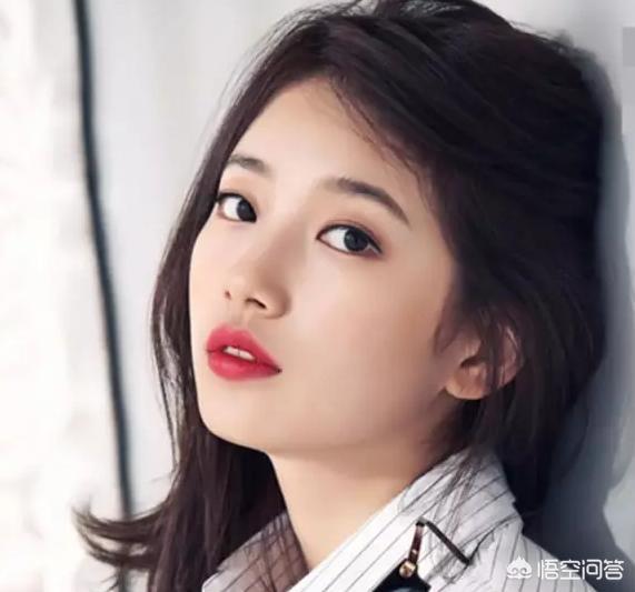 发型要怎样才能搭配好妆容呢？有何技巧？