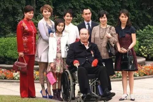 何鸿燊子女:港澳赌王何鸿燊为何晚年喜欢全家大聚会