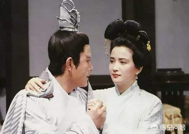 何晴许亚军:何晴演过几个琼瑶剧的角色？