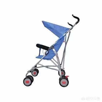 宝宝几个月可以坐婴儿车？图片