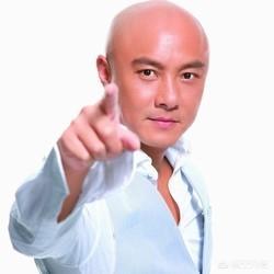 张卫健光头原因:前女友各个赛天仙，一句嘲讽让他光头至今，张卫健是个怎样的人