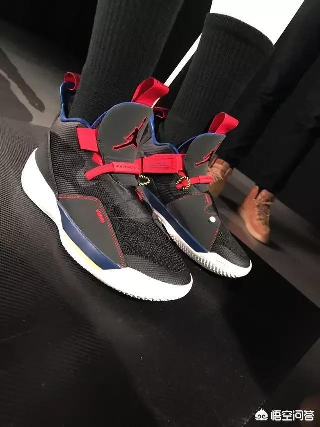 乔11变色龙多少钱:aj11康扣和aj11变色龙有哪些区别，哪个更结实耐抗？ 卡西欧变色龙多少钱