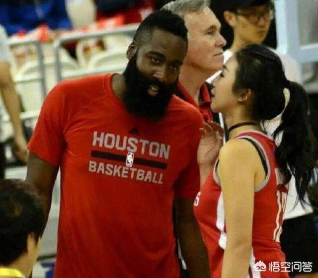 周玲安图片:国内那么多NBA记者和主播，谁的NBA人脉最广？