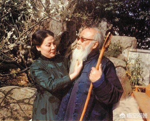 张大千擅长画什么:绘画艺术大师张大千，到底是一个怎么样的存在？