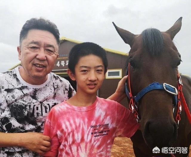 文梦洋个人资料:为什么年仅13岁的于思洋在德云社被称为五哥？