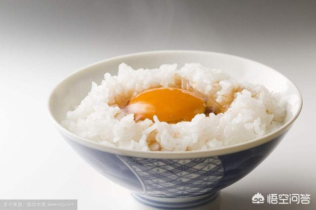吃生鸡蛋:多吃生鸡蛋对身体有好处是不是真的啊？