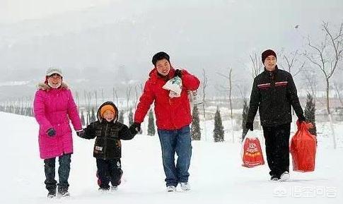 带着神仙红包群回过去:在农村里很多人走亲戚，为什么偏偏要带着孩子一起去？