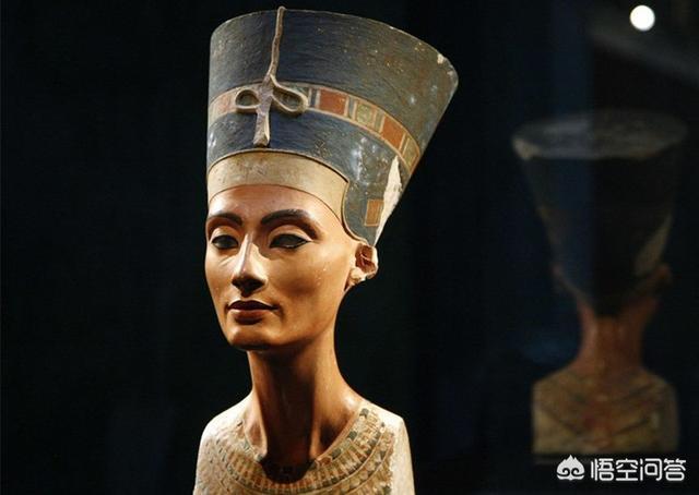 古埃及的秘密打开了吗，古埃及最美的女人——纳芙蒂蒂真的葬在图坦卡蒙的秘密墓室里吗？