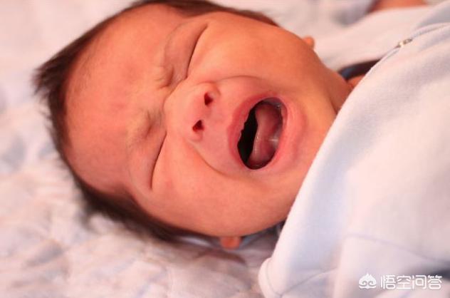 宝宝晚上哭闹驱邪方法,婴儿经常半夜醒来哭闹怎么办？
 ？