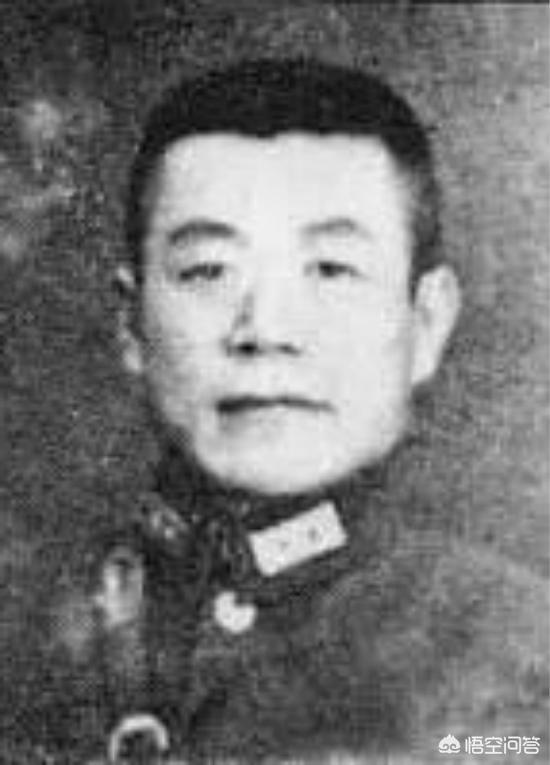 邱清泉:如何评价疯子与儒将邱清泉？