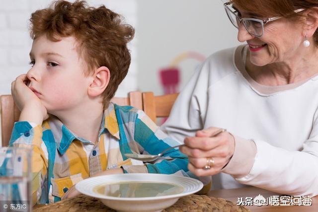 小孩胃口不好食欲不振怎么弄:老年人胃口不好,食欲不振怎么治? 孩子胃口不好的话有什么好的办法吗？