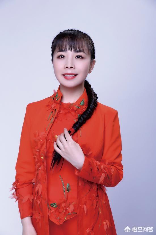 宋祖英丈夫:王二妮是中国最年轻的一级演员吗？为什么？
