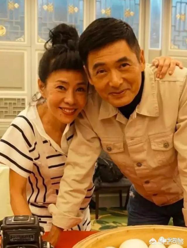 周润发老婆:周润发一生无子，为什么却对妻子疼爱有加呢？