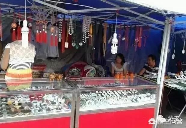 买玉镯子需要注意什么,旅游景区买玉需要注意什么？