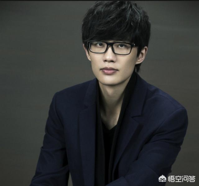 许嵩的女朋友徐佳颖:许嵩为什么只当个网络歌手