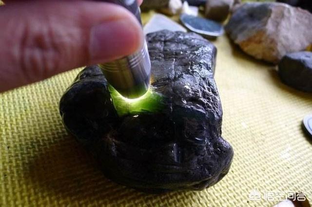 翡翠原石直播可靠吗,淘宝直播的直播赌石合法吗？