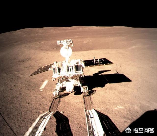 嫦娥四号探测器是在我国哪里发射,嫦娥四号在月球上走了多远？