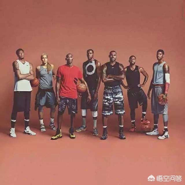 如果阿迪五虎对上耐克七雄的话，哪边胜算更大呢？你怎么看？