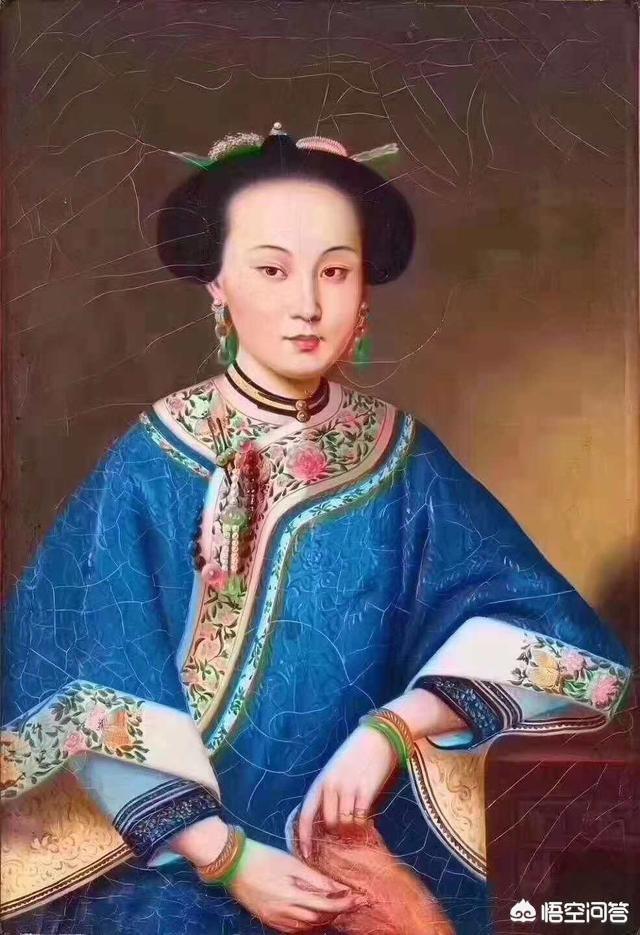 佩戴翡翠有什么讲究,如何佩戴翡翠才能显得有格调？