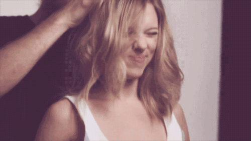 年轻人脱发原因(年轻人脱发原因脂溢性脱发怎么办)