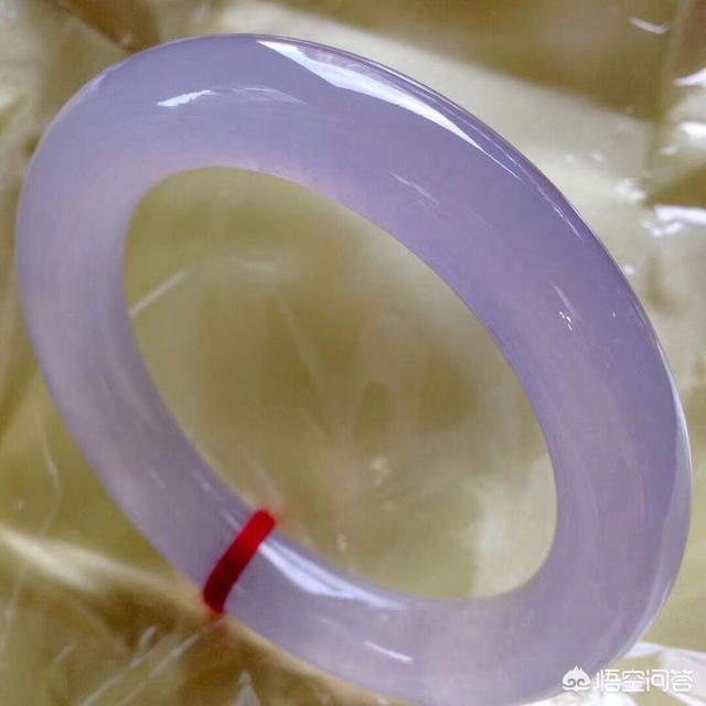 10万左右的翡翠手镯图片,几万左右的翡翠手镯是什么样子的？