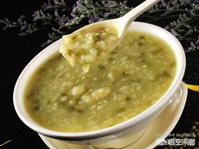 怎样熬绿豆汤不变色，绿豆粥怎么煮是绿色的