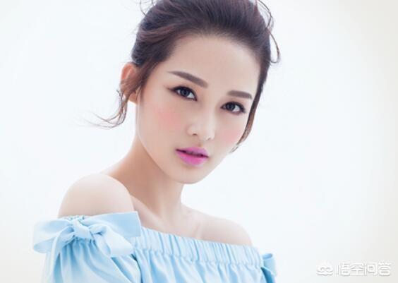 演员李泌:你觉得李沁的颜值在小花里排第几？你喜欢吗？