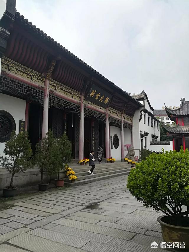 武汉<a href=https://maguai.com/list/256-0-0.html target=_blank class=infotextkey><a href=https://maguai.com/list/256-0-0.html target=_blank class=infotextkey>朋友圈</a></a>发什么文字:武汉长江大桥句子<a href=https://maguai.com/list/256-0-0.html target=_blank class=infotextkey><a href=https://maguai.com/list/256-0-0.html target=_blank class=infotextkey>朋友圈</a></a>？