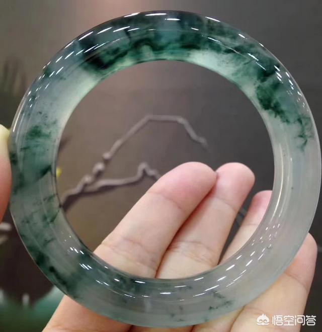 哪家淘宝店铺的玉是正品,哪家店铺的玉石首饰好用呢？